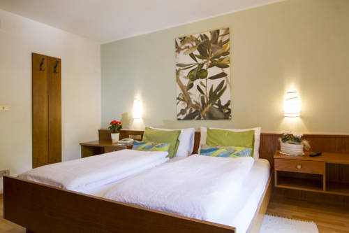 Imagen de la habitación del Hotel Chalet Madrisa. Foto 9