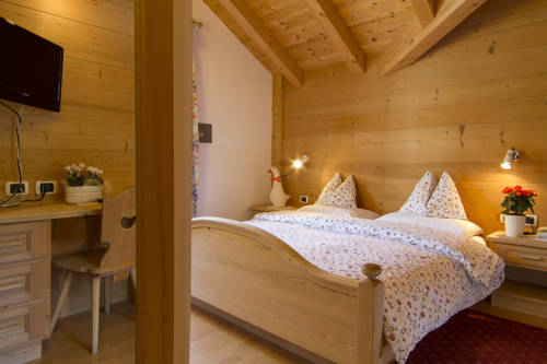 Imagen de la habitación del Hotel Chalet Madrisa. Foto 10
