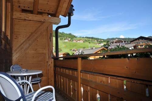 Imagen de la habitación del Hotel Chalet Madrisa. Foto 16