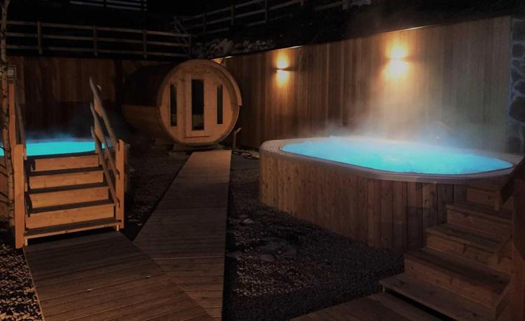 Imagen de la piscina del Hotel Chalet Marcora. Foto 21