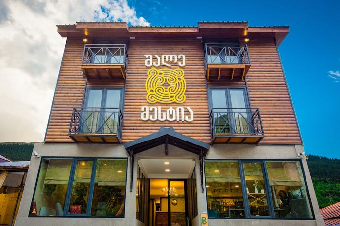 Imagen de los interiores del Hotel Chalet Mestia. Foto 17