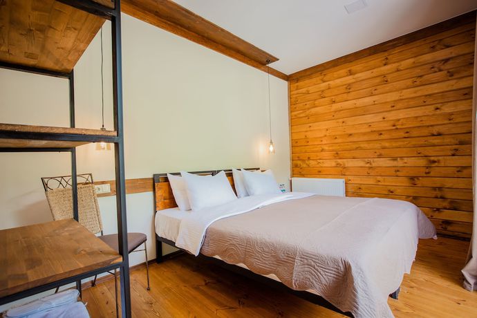 Imagen de la habitación del Hotel Chalet Mestia. Foto 12