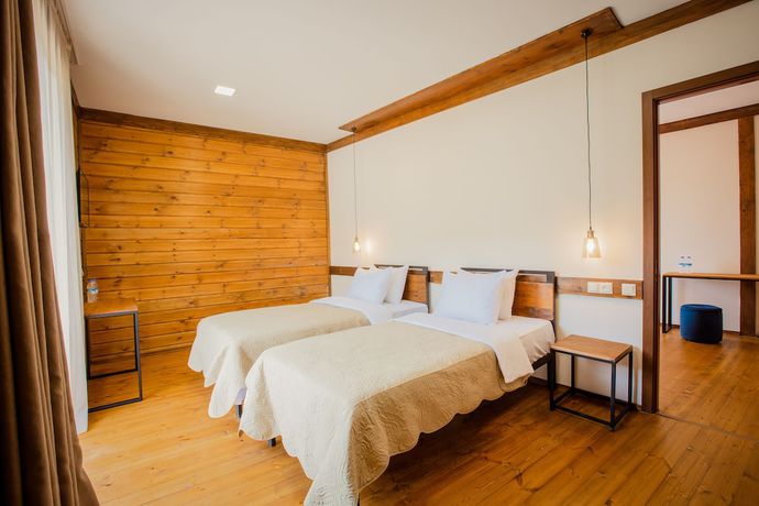 Imagen de la habitación del Hotel Chalet Mestia. Foto 15