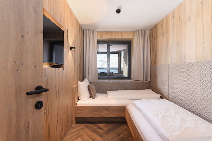 Imagen de la habitación del Hotel Chalet Mirabell. Foto 9