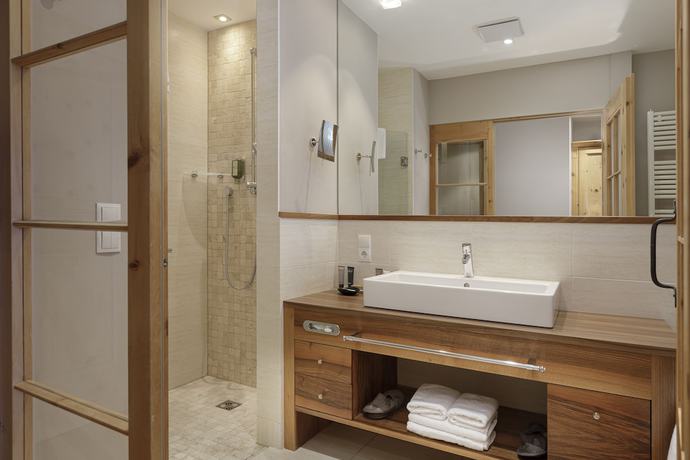 Imagen de la habitación del Hotel Chalet Mirabell. Foto 10