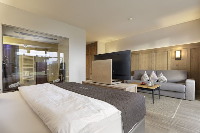 Imagen de la habitación del Hotel Chalet Mirabell. Foto 18