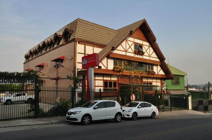 Imagen general del Hotel Chalet Monet - Granja Vianna. Foto 2