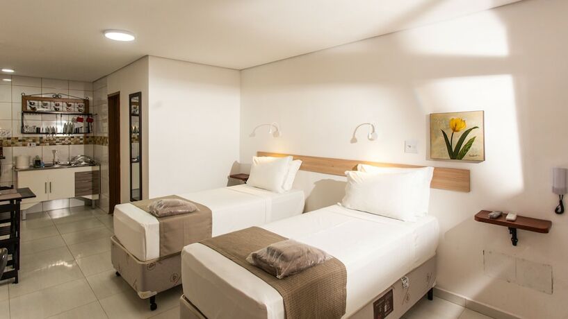 Imagen de la habitación del Hotel Chalet Monet - Granja Vianna. Foto 18