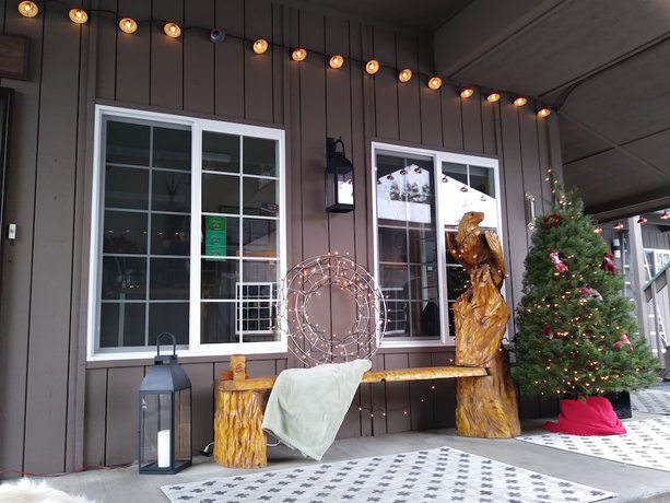Imagen de los interiores del Hotel Chalet Motel Whitefish. Foto 20