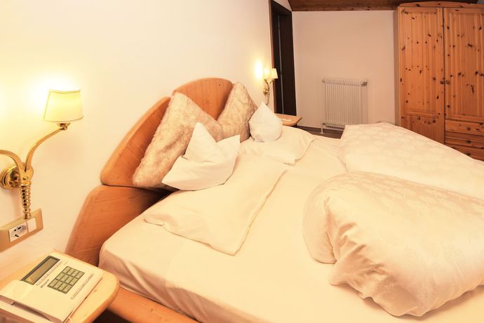 Imagen de la habitación del Hotel Chalet Olympia. Foto 11