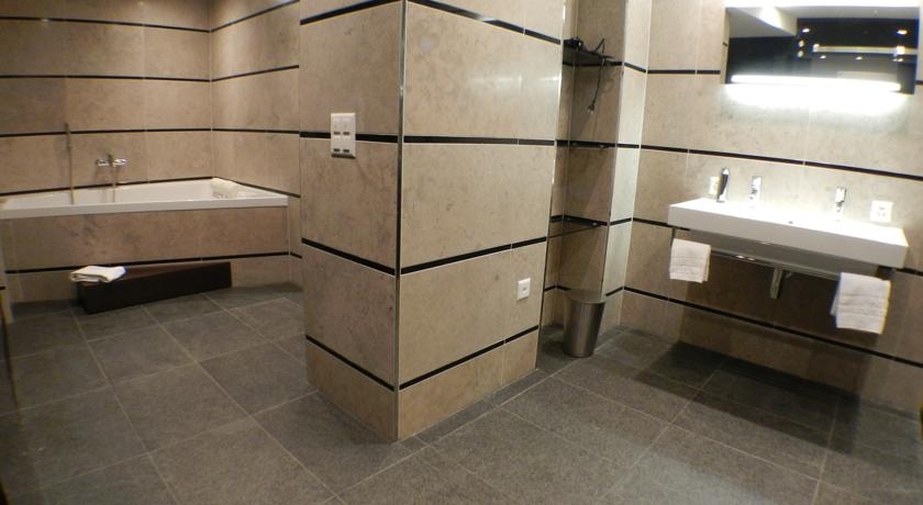 Imagen de la habitación del Hotel Chalet Ostegg Superior. Foto 3