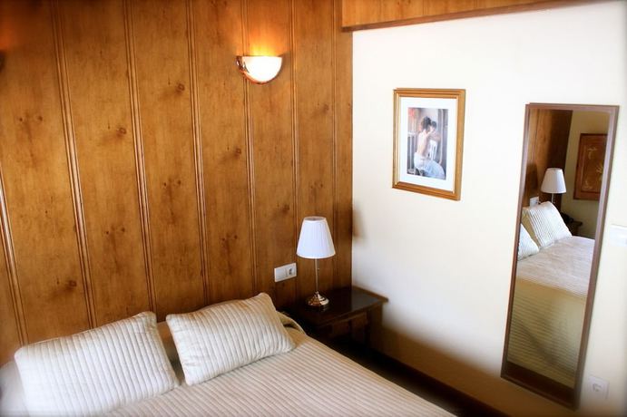 Imagen de la habitación del Hotel Chalet Peretol. Foto 8