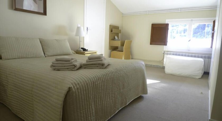Imagen de la habitación del Hotel Chalet Peretol. Foto 11