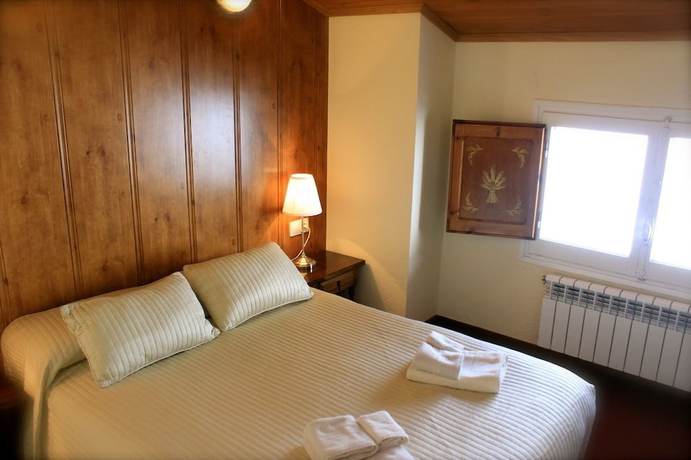 Imagen de la habitación del Hotel Chalet Peretol. Foto 18