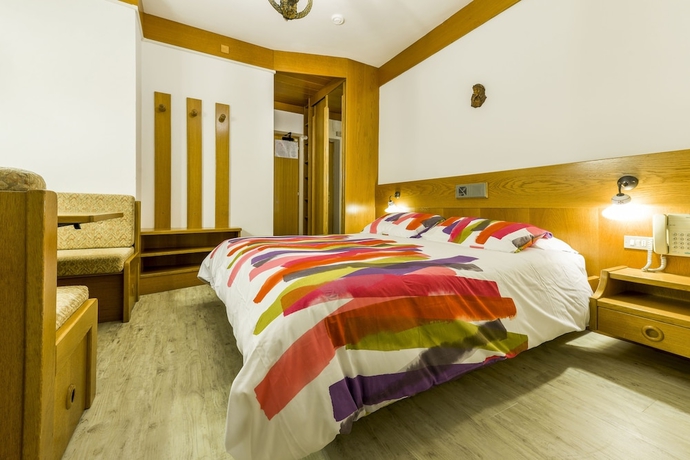 Imagen de la habitación del Hotel Chalet Pineta. Foto 2