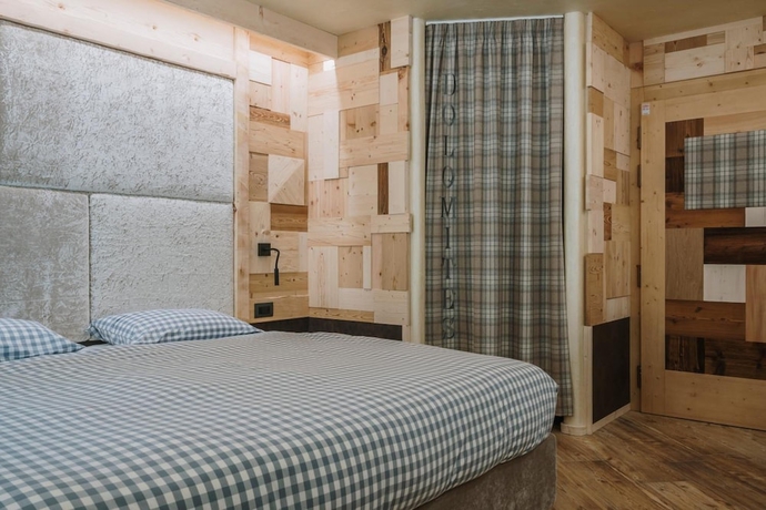 Imagen de la habitación del Hotel Chalet Pineta. Foto 5