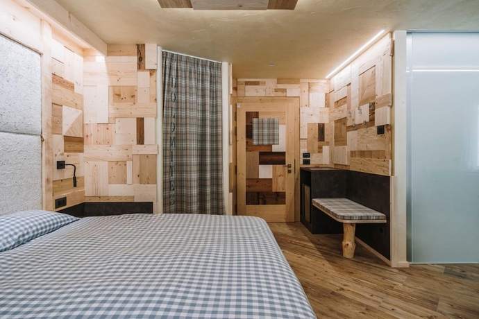 Imagen de la habitación del Hotel Chalet Pineta. Foto 6