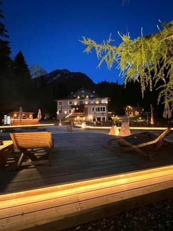 Imagen general del Hotel Chalet Queen. Foto 1