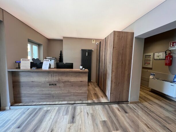 Imagen general del Hotel Chalet Queen. Foto 7