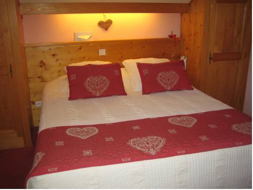 Imagen de la habitación del Hotel Chalet Régina. Foto 16