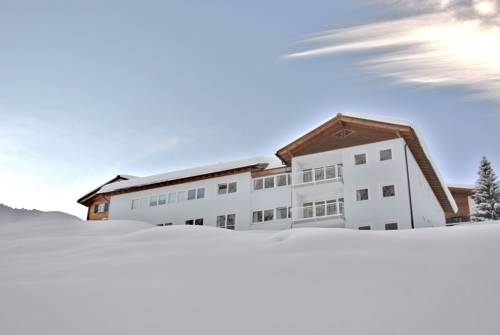 Imagen general del Hotel Chalet Schneekristall. Foto 8