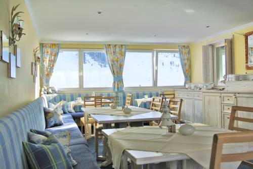 Imagen general del Hotel Chalet Schneekristall. Foto 13