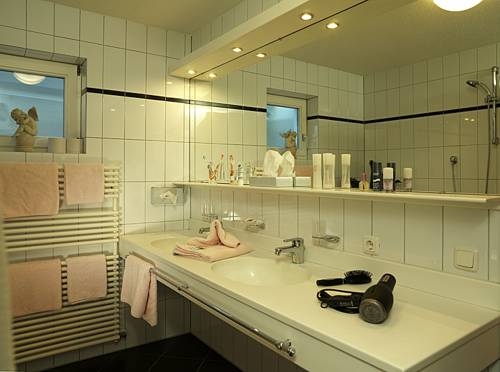 Imagen general del Hotel Chalet Schneekristall. Foto 28