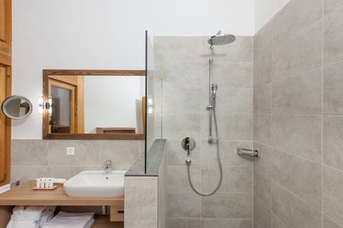 Imagen de la habitación del Hotel Chalet Silvretta & Spa. Foto 12