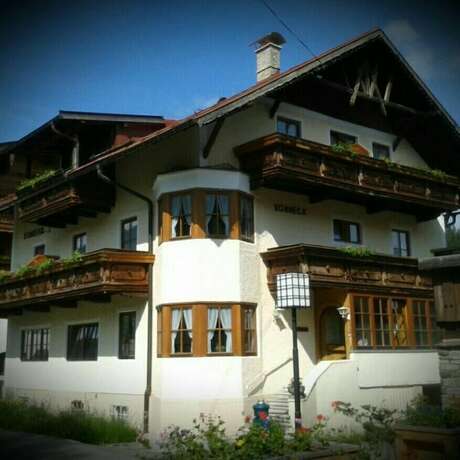 Imagen general del Hotel Chalet Sonneck. Foto 6