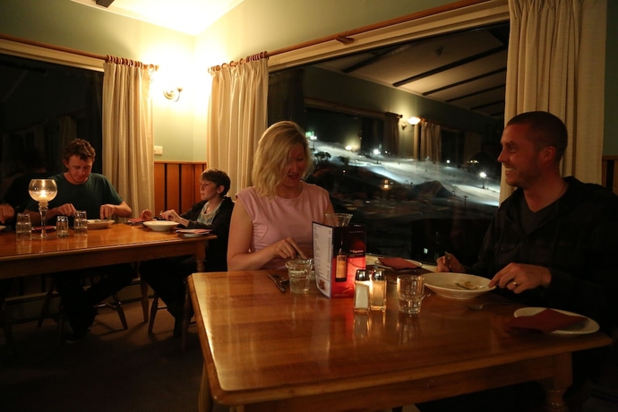 Imagen del bar/restaurante del Hotel Chalet Sonnenhof. Foto 5