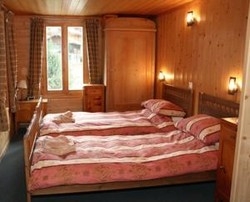 Imagen de la habitación del Hotel Chalet Suisse Bed And Breakfast. Foto 2