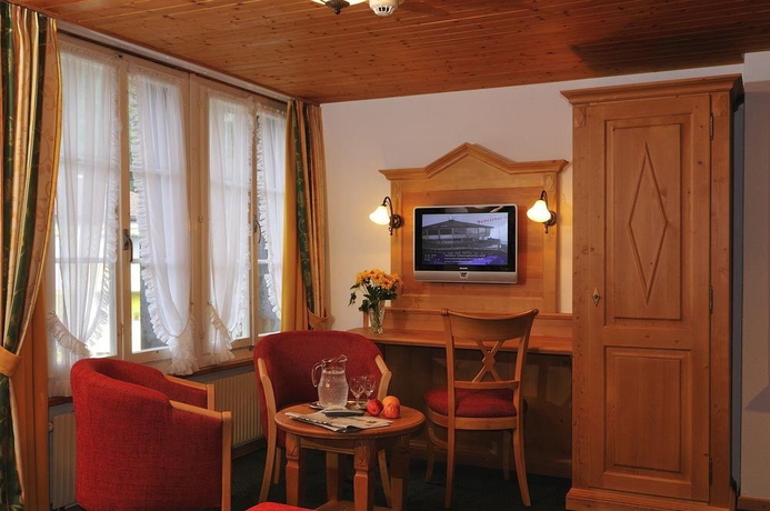 Imagen general del Hotel Chalet Swiss. Foto 7