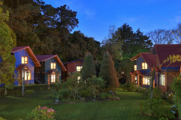 Imagen de los exteriores del Hotel Chalet Tirol. Foto 6