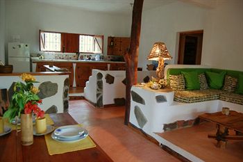 Imagen de los interiores del Hotel Chalet Tropical Bio. Foto 16