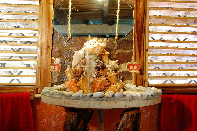 Imagen de la habitación del Hotel Chalet Tropical Bio. Foto 2