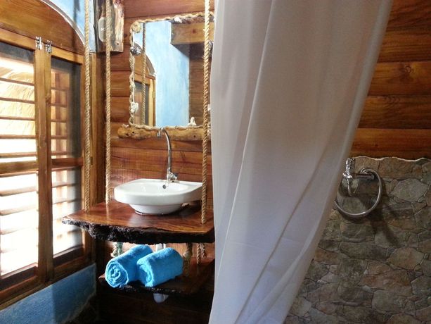 Imagen de la habitación del Hotel Chalet Tropical Bio. Foto 5