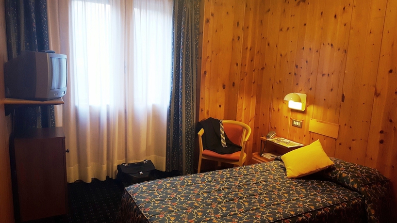 Imagen de la habitación del Hotel Chalet Valdotain. Foto 6