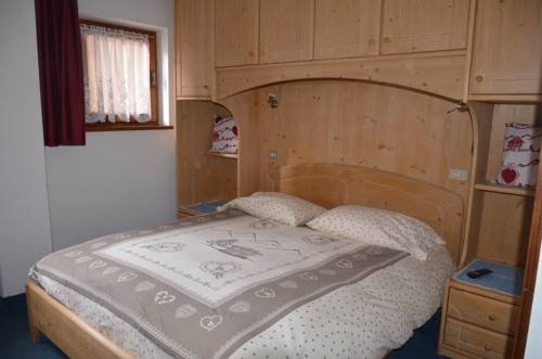 Imagen de la habitación del Hotel Chalet Valeruz. Foto 3