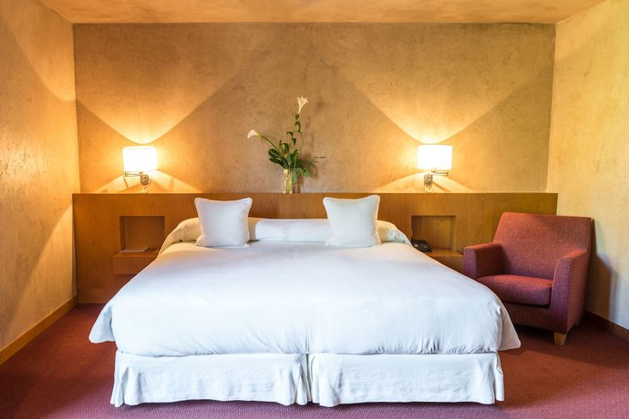 Imagen de la habitación del Hotel Chalet del Golf. Foto 3