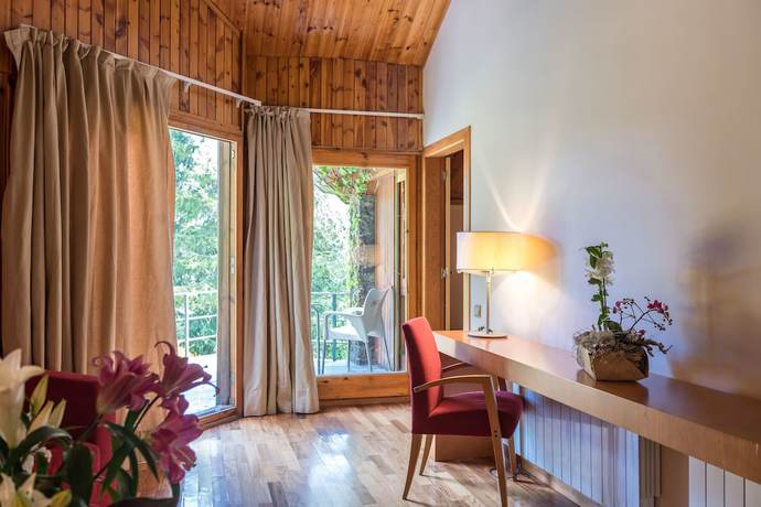 Imagen de la habitación del Hotel Chalet del Golf. Foto 4