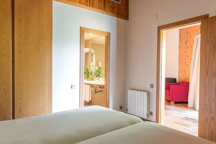 Imagen de la habitación del Hotel Chalet del Golf. Foto 5