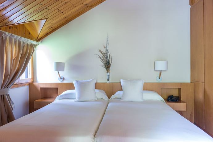 Imagen de la habitación del Hotel Chalet del Golf. Foto 7