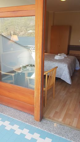Imagen de la habitación del Hotel Chalet del Lago. Foto 15