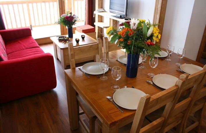 Imagen de la habitación del Hotel Chalet des Neiges Cime des Arcs. Foto 6