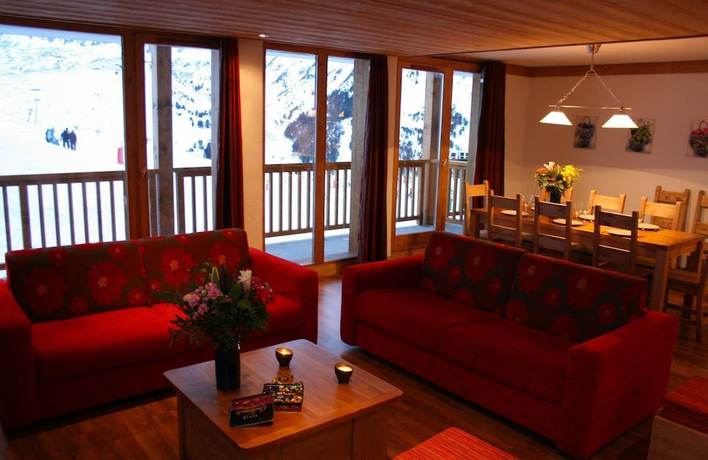 Imagen de la habitación del Hotel Chalet des Neiges Cime des Arcs. Foto 9