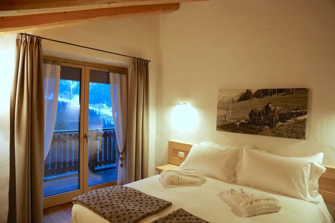 Imagen de la habitación del Hotel Chalet-H&ocirc;tel Borgo Eibn Mountain Lodge (Relais du Silence). Foto 2