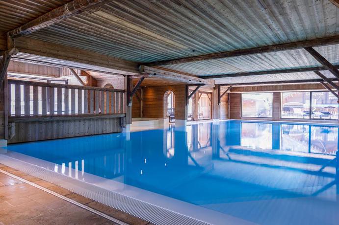 Imagen general del Hotel Chalet-Hôtel La Marmotte, La Tapiaz and SPA, The Originals Relais. Foto 2