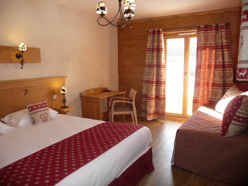 Imagen de la habitación del Hotel Chalet-H&ocirc;tel Le Beausoleil, The Originals Relais. Foto 11