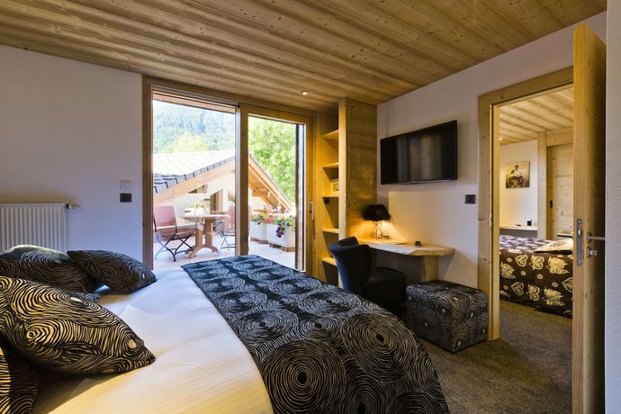 Imagen de la habitación del Hotel Chalet-H&ocirc;tel Les Gentianettes, The Originals Relais (H&ocirc;tels-Chalets de Tradition). Foto 15