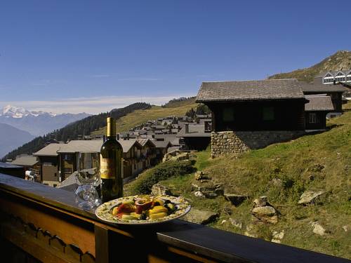 Imagen de la habitación del Hotel Chalet-hotel Bettmerhof. Foto 14